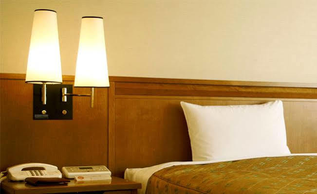 American Best Inn By Oyo I-35 Perry Экстерьер фото