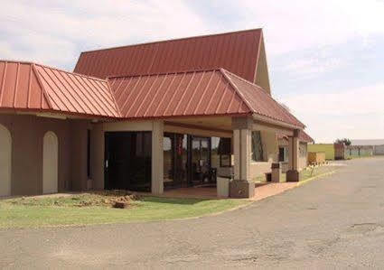 American Best Inn By Oyo I-35 Perry Экстерьер фото